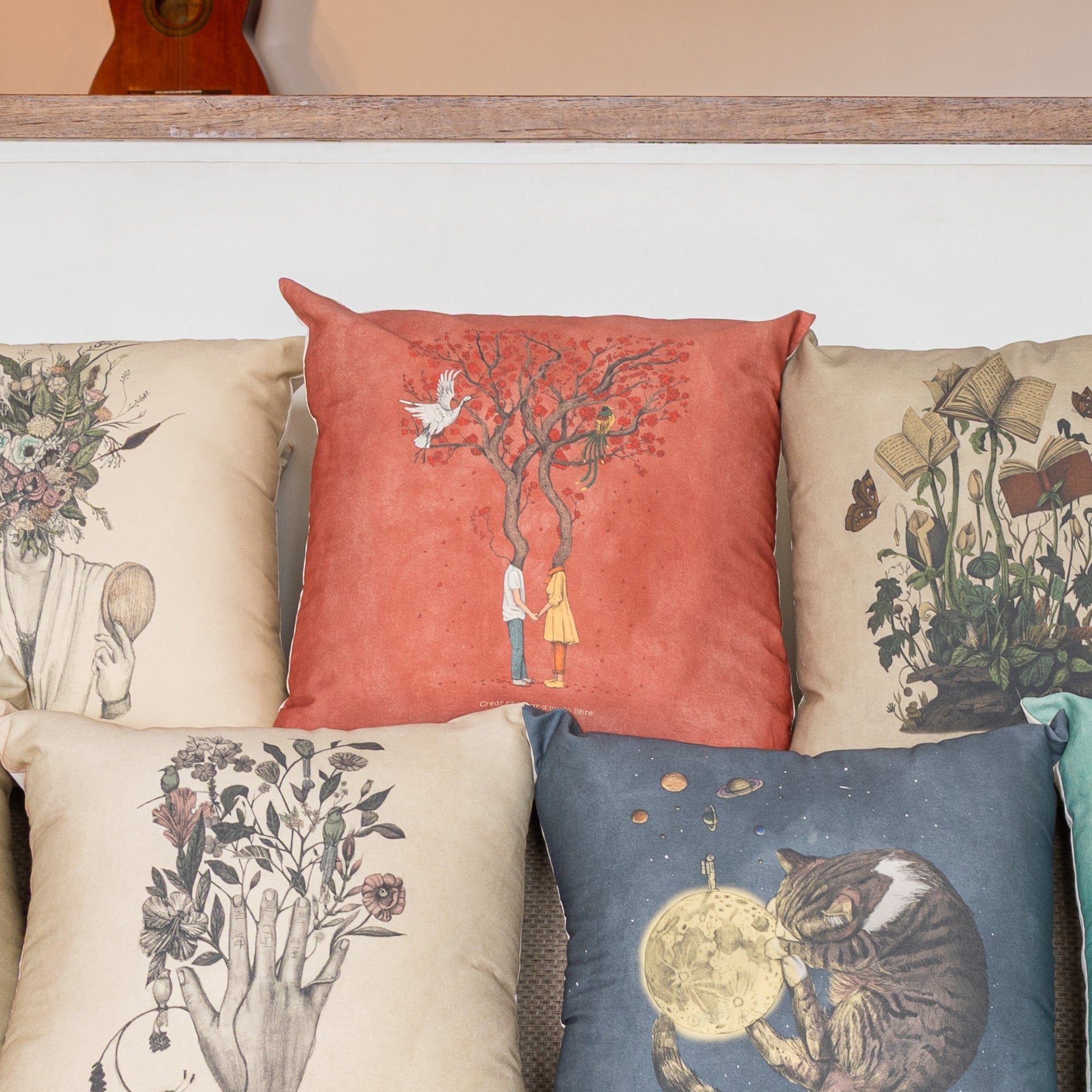 Funda Cojin Cuadrada Ilustrada Amor Rojo By Leen