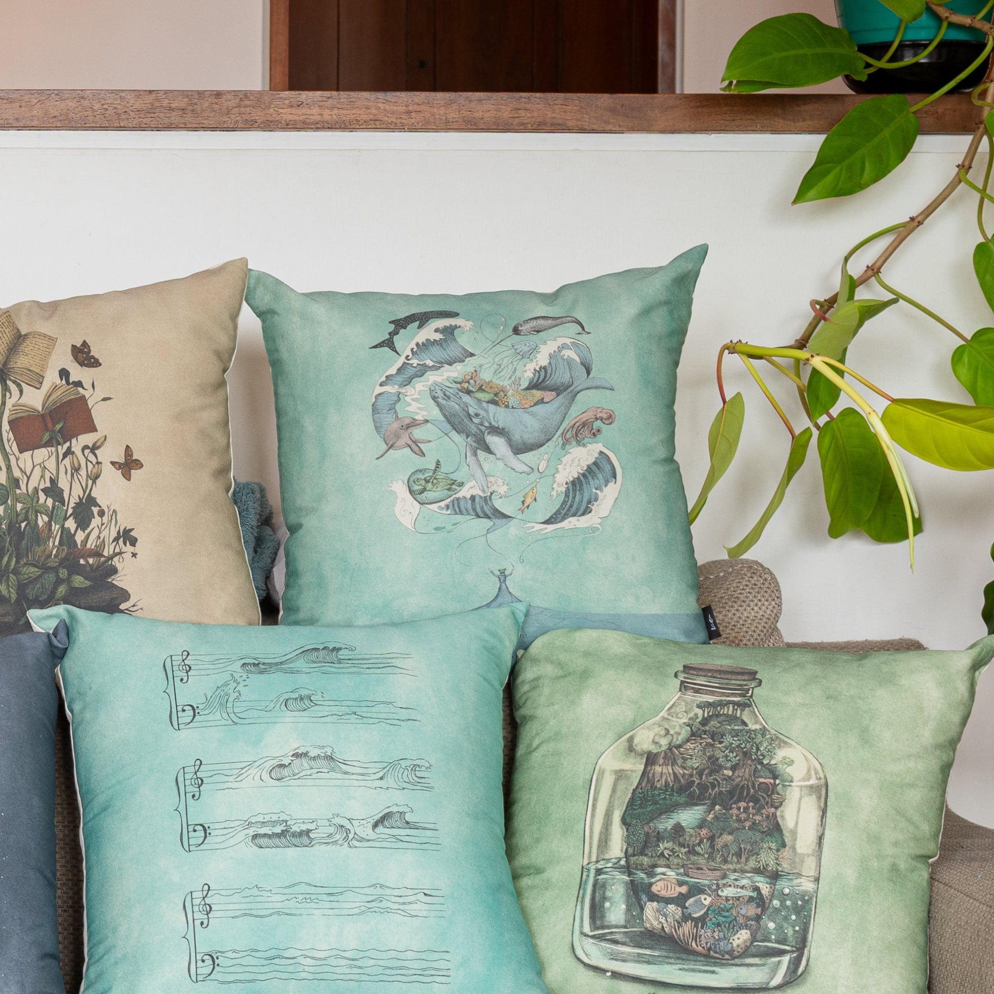 Funda Cojin Cuadrada Ilustrada Mar Adentro By Leen