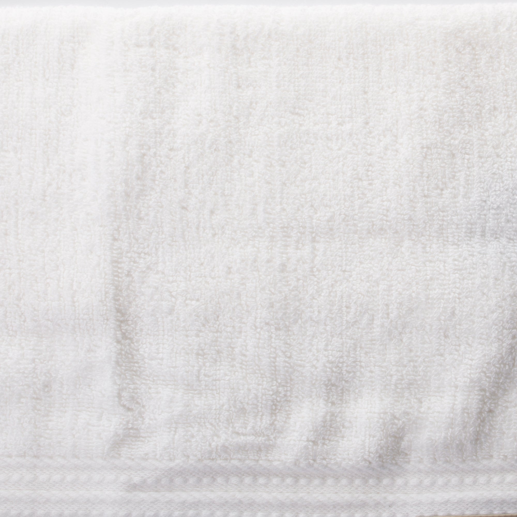 Toalla de baño Imperial 100% algodón 450 gramos blanca