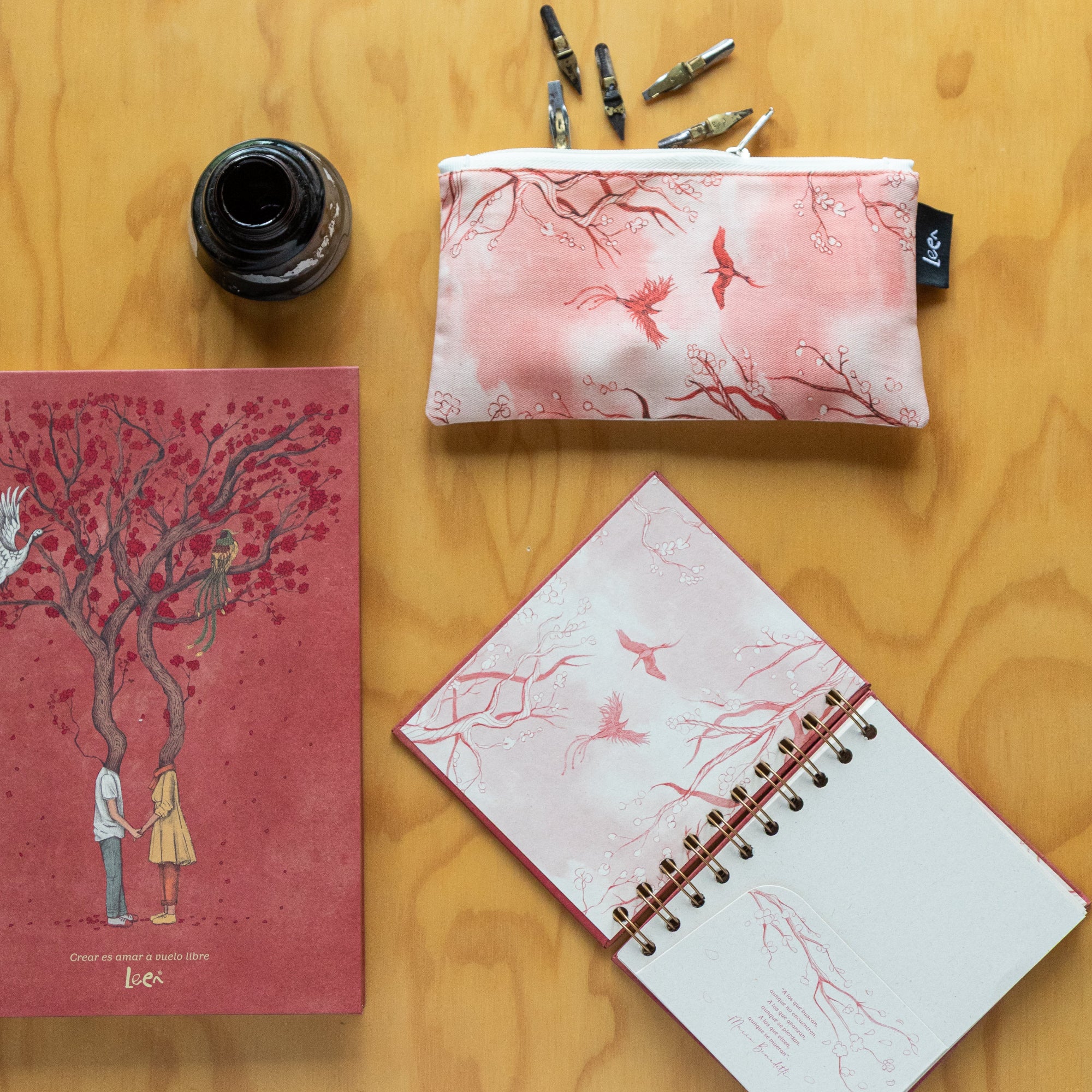 Mini Cartuchera Ilustrada Amor Rojo By Leen