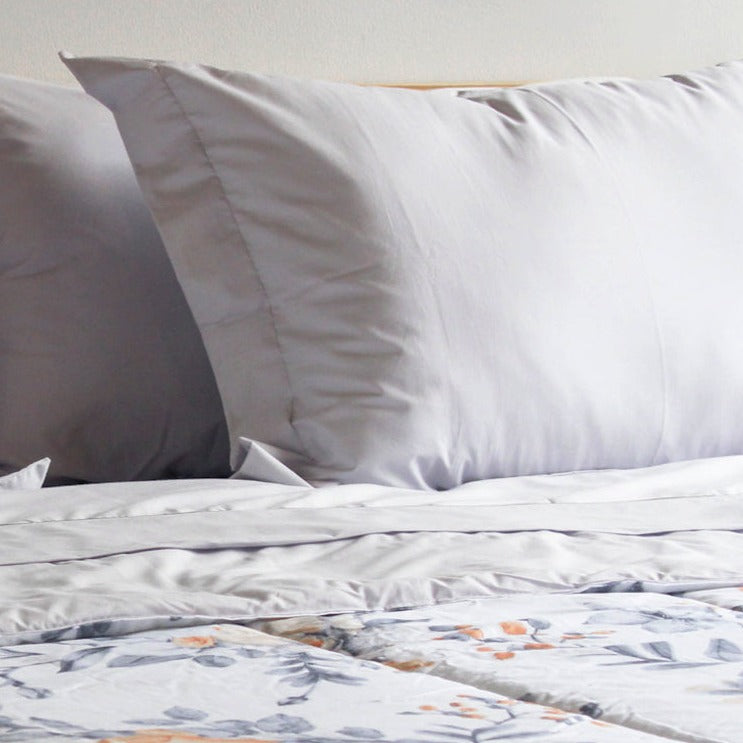 Set x2 fundas para almohada con pestaña 100% algodón 200 hilos color Gris Claro