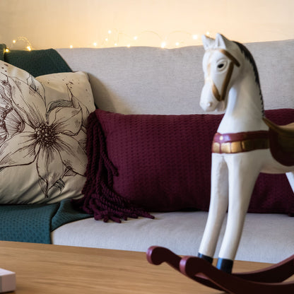 Funda piquet para cojín con flecos Vinotinto