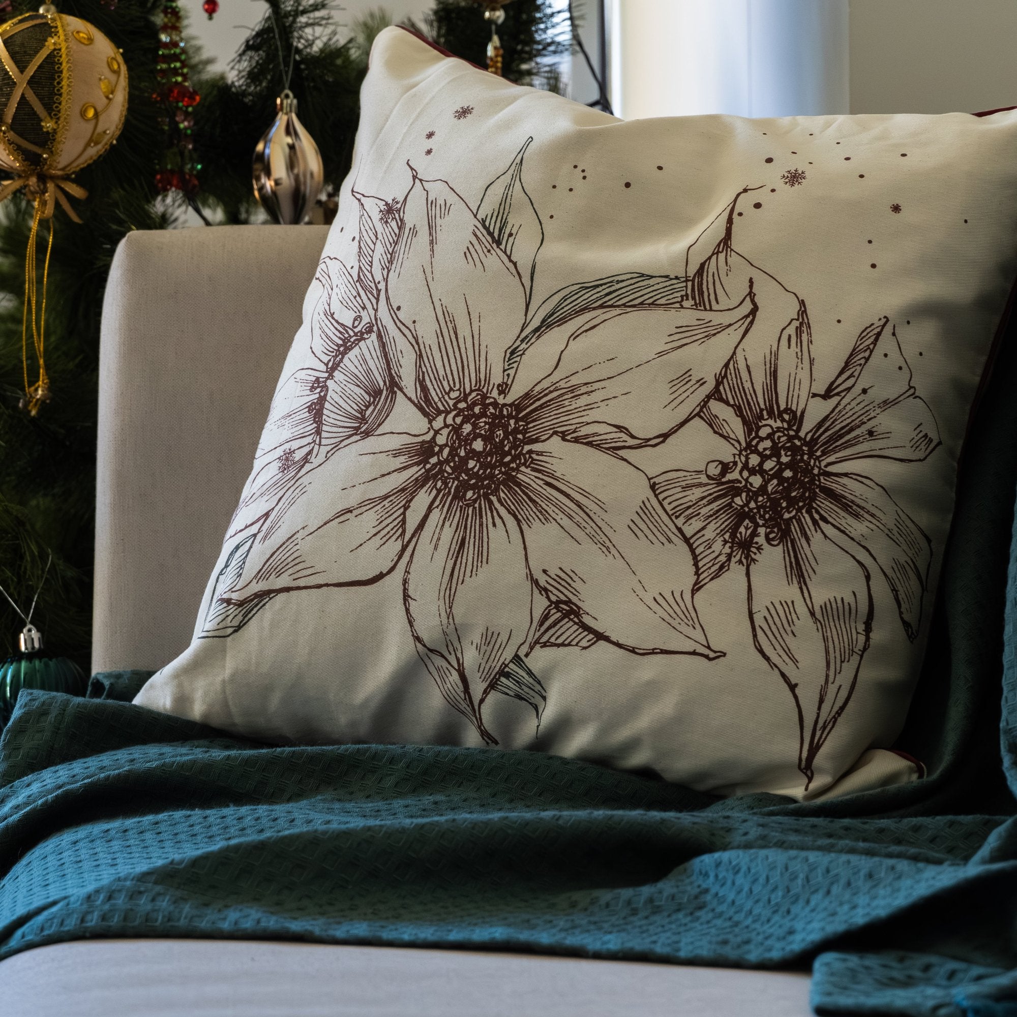 Funda decorativa para cojín navideña Poinsetias