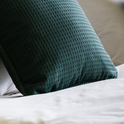 Funda piquet para cojín con cordón Verde