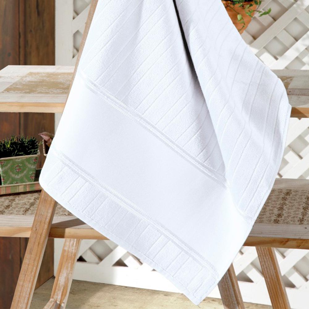 Toalla para bordar Bella 100% algodón 400 gramos blanca