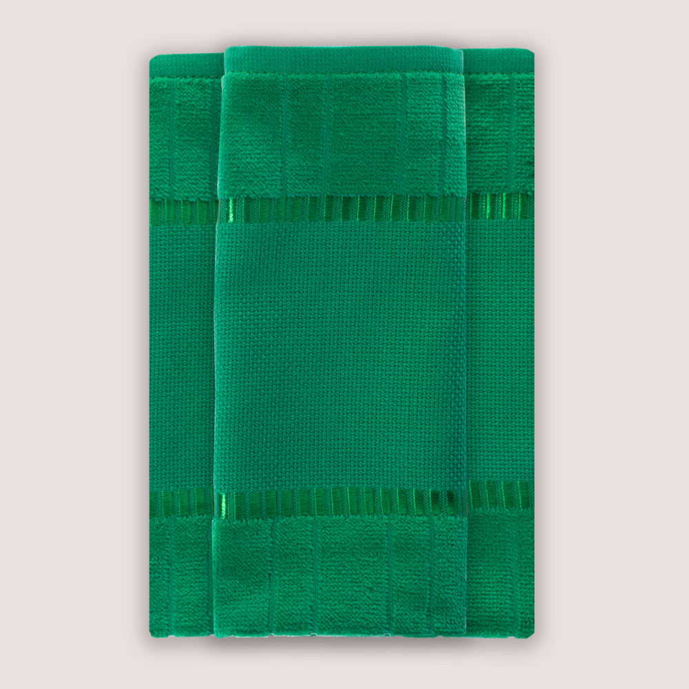 Toalla para bordar Bella 100% algodón 400 gramos verde navideño