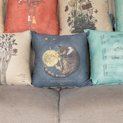 Funda Cojin Cuadrada Ilustrada Durmiente By Leen