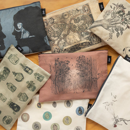 Portaútiles Ilustrado Manos Flores By Leen