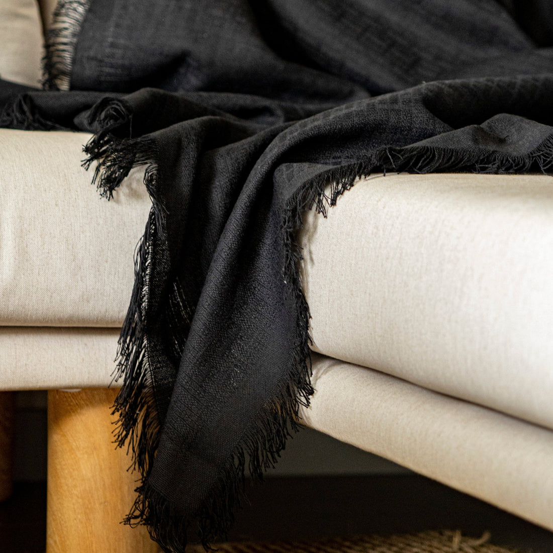 Manta tejida Unicolor 100% algodón color negro