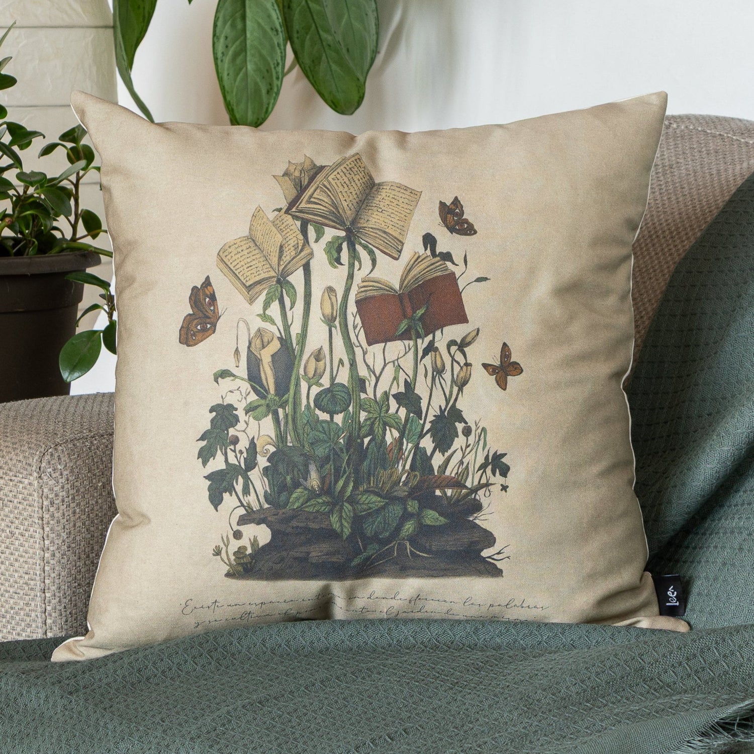 Funda Cojin Cuadrada Ilustrada Jardin Interior By Leen