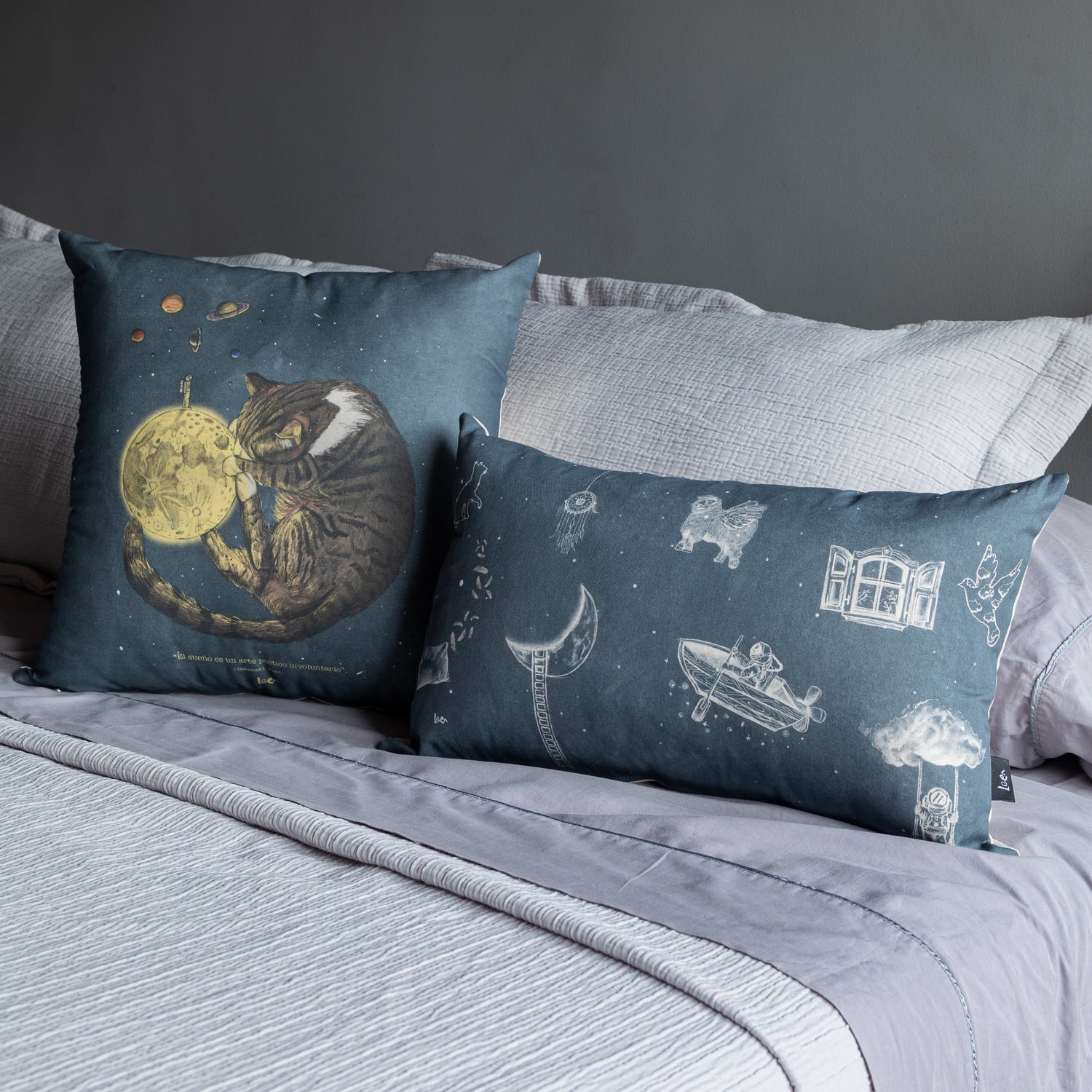 Funda Cojin Rectangular Ilustrada Durmiente By Leen