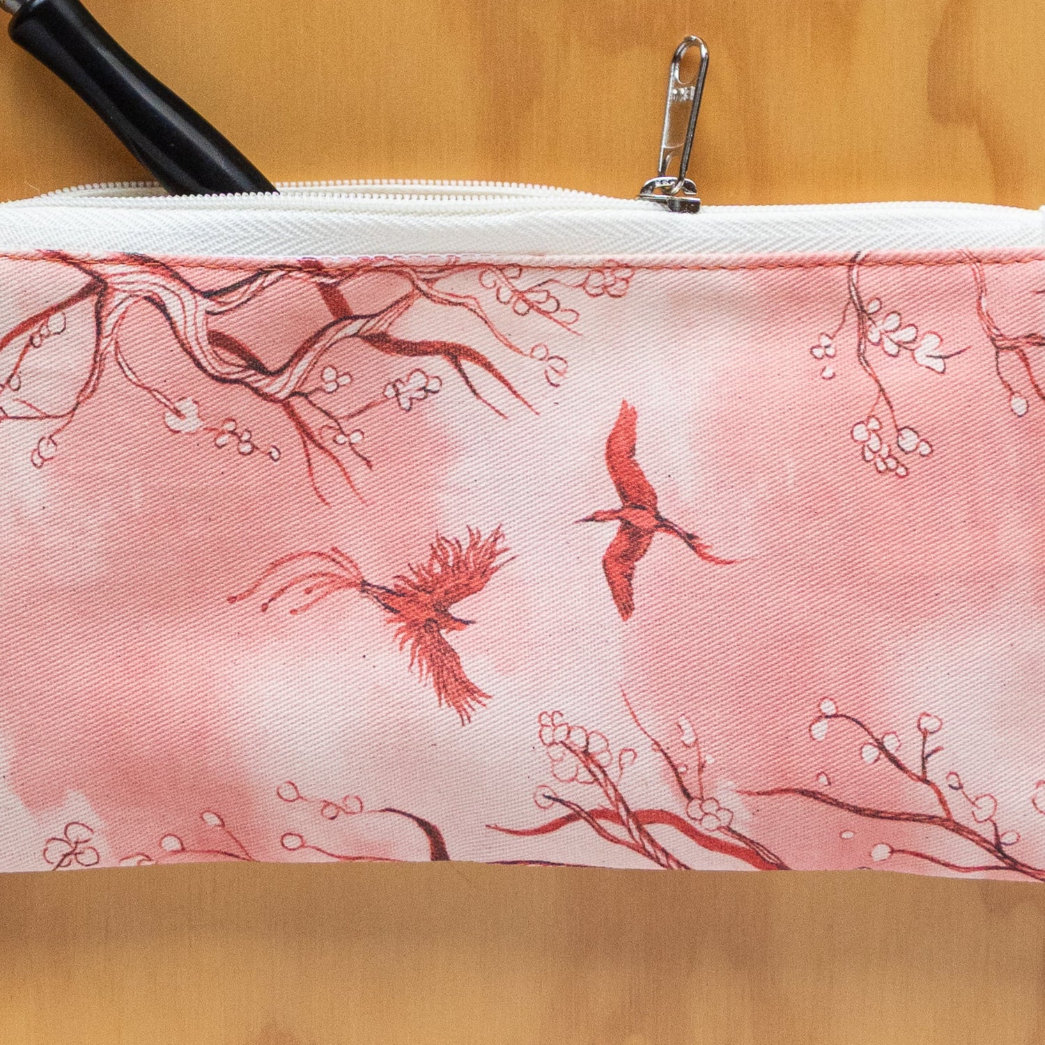 Mini Cartuchera Ilustrada Amor Rojo By Leen