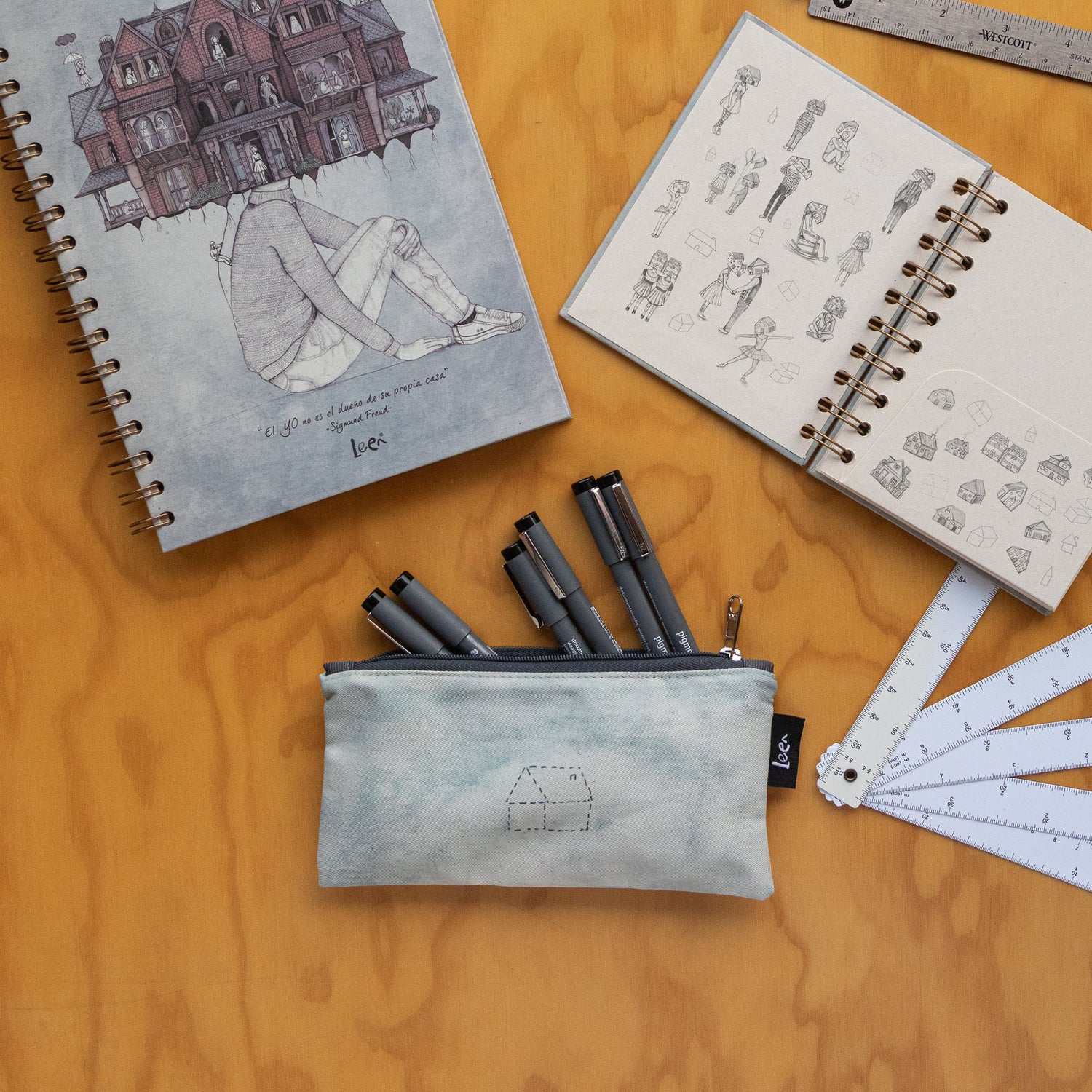 Mini Cartuchera Ilustrada Casa By Leen