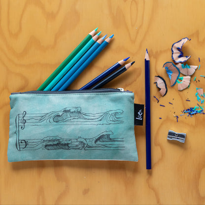 Mini Cartuchera Ilustrada Mar Adentro By Leen