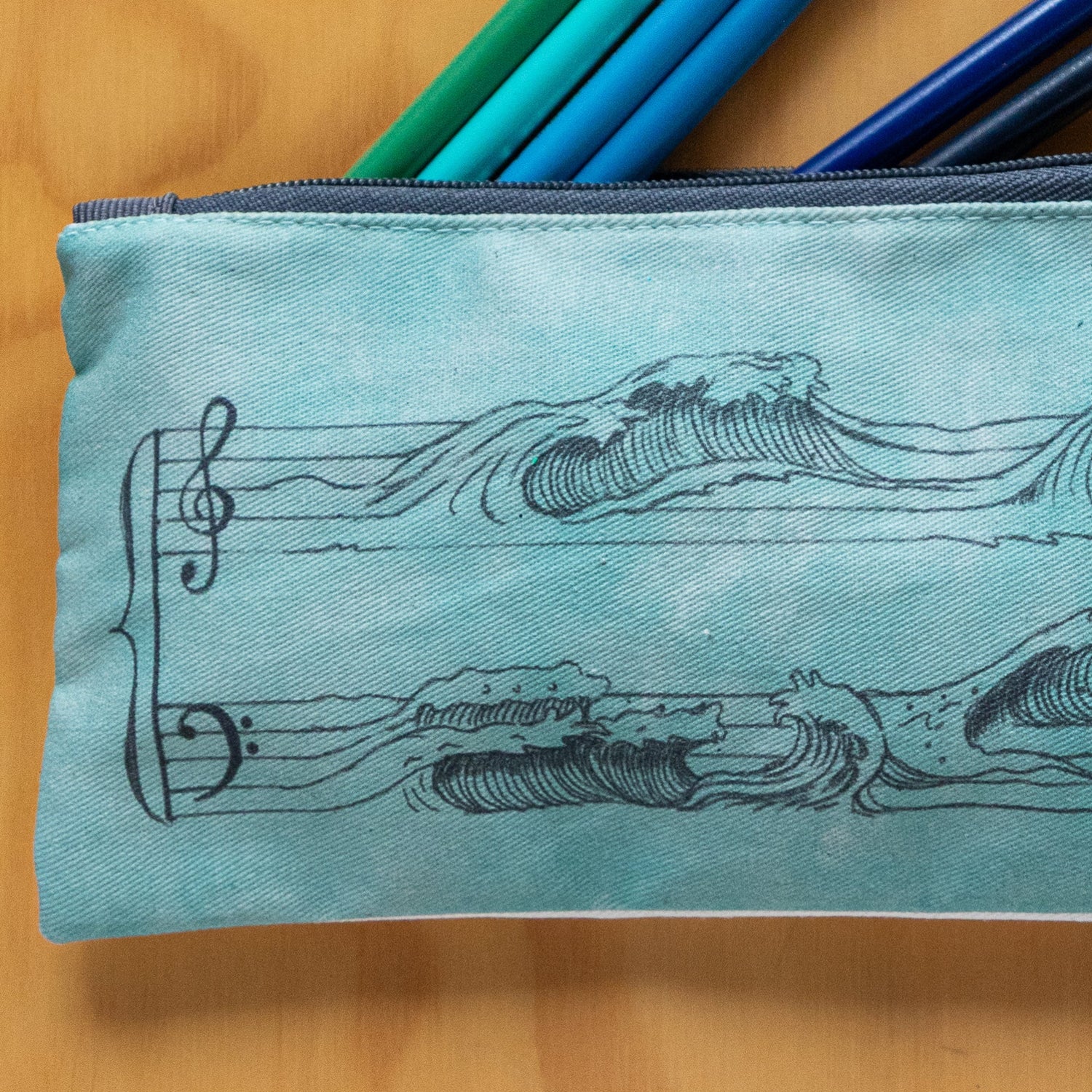 Mini Cartuchera Ilustrada Mar Adentro By Leen