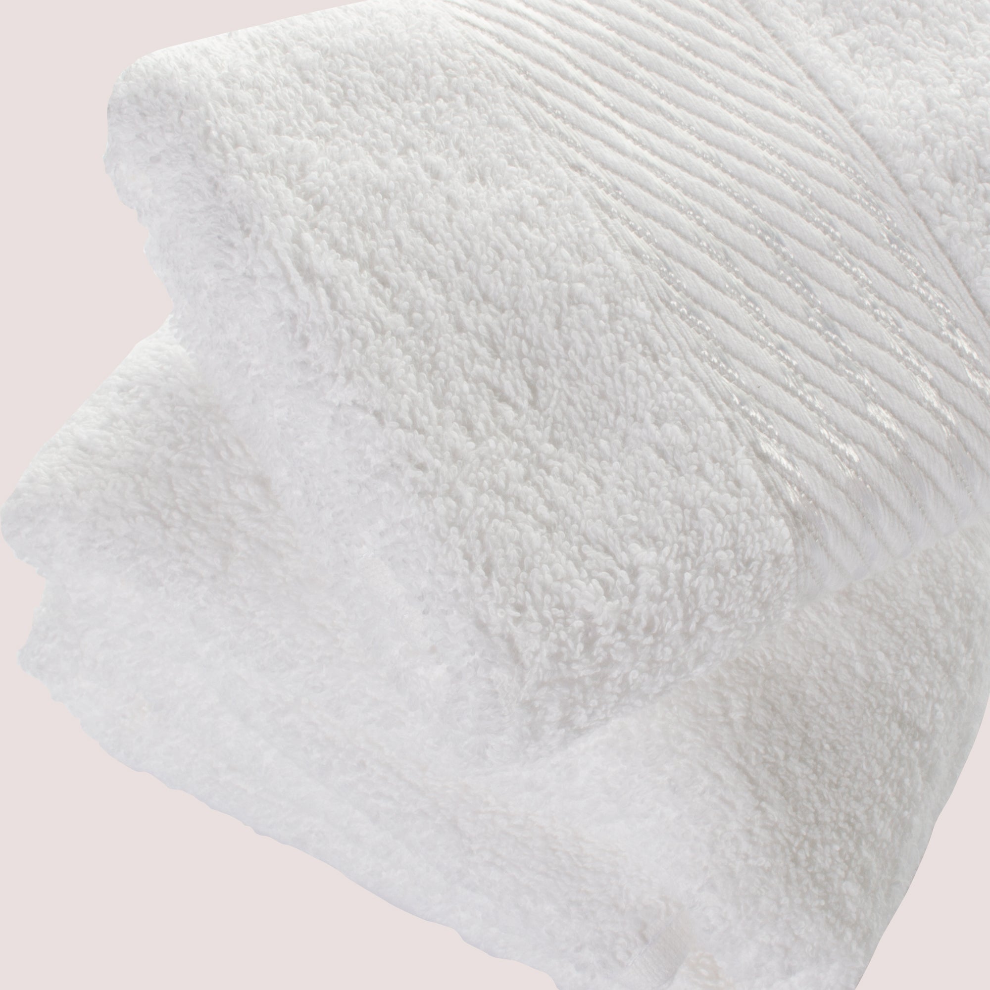 Toalla de baño Prisma 100% algodón de 400gr/m2 Blanca