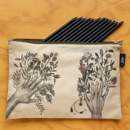 Portaútiles Ilustrado Manos Flores By Leen