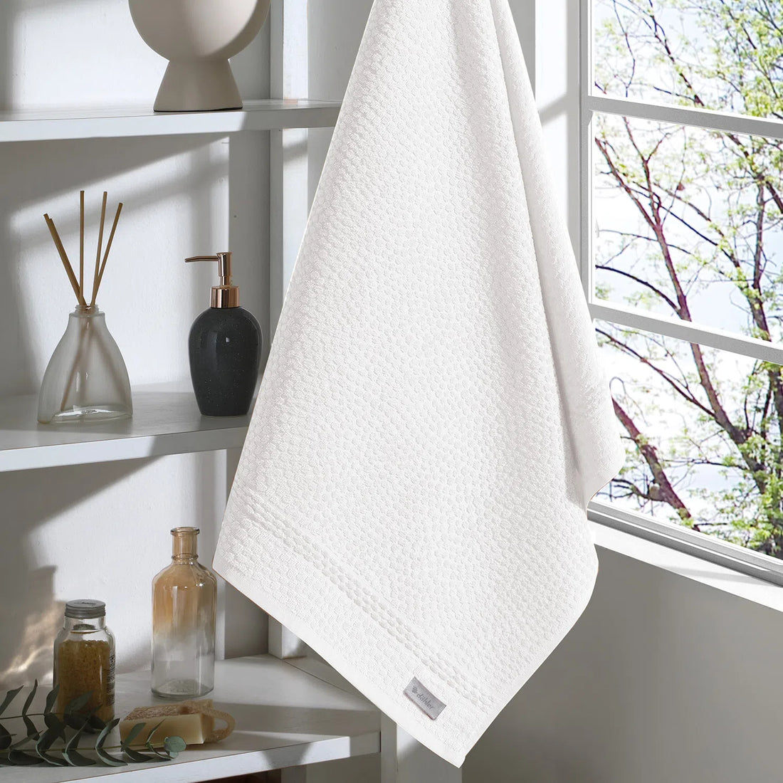 Toalla de baño Perola 100% algodón 400 gr/m2 Blanco